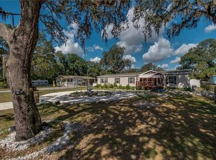 38245 Collins Ave, Zephyrhills, FL 33542
