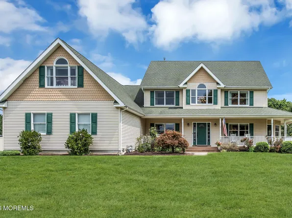 1827 Regina Court, Toms River, NJ 08755