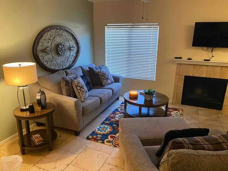 7050 E Sunrise Dr — Photo 8