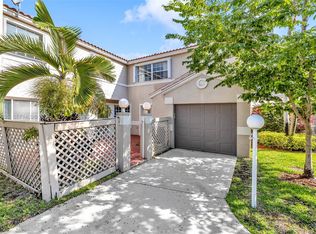 11163 Chandler Dr #0, Hollywood, FL 33026