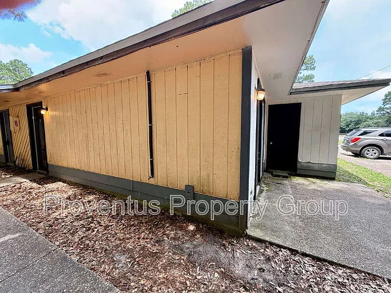 260 N Crow Rd #A — Photo 17