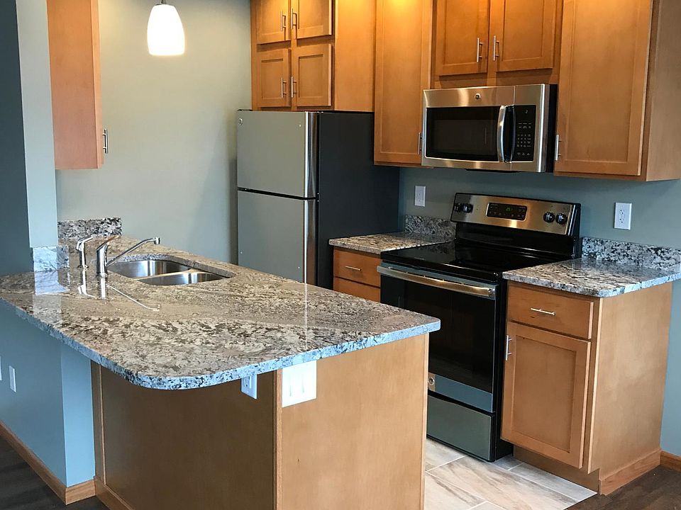 2nd image of 2637 Pleasant Ave APT 16
