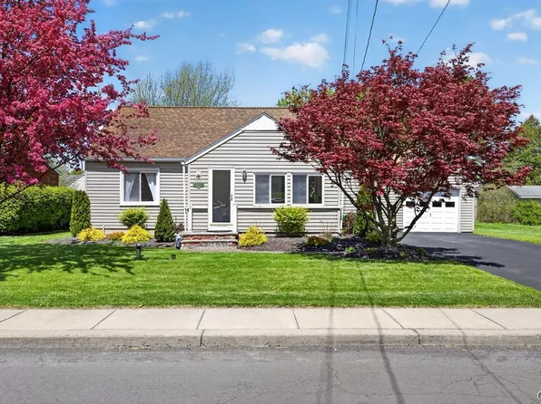 302 Bacon St, Syracuse, NY 13209