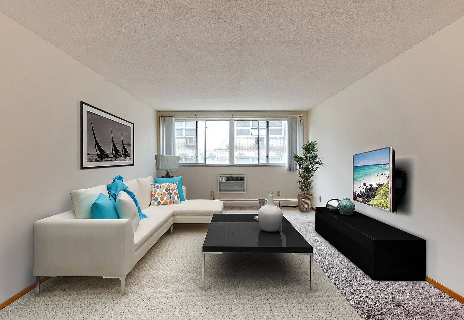 2435 Pillsbury Ave. S. — Photo 3