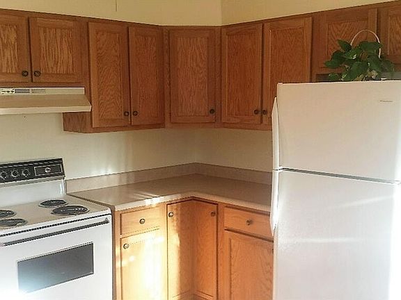 5th image of 301 W Roosevelt St