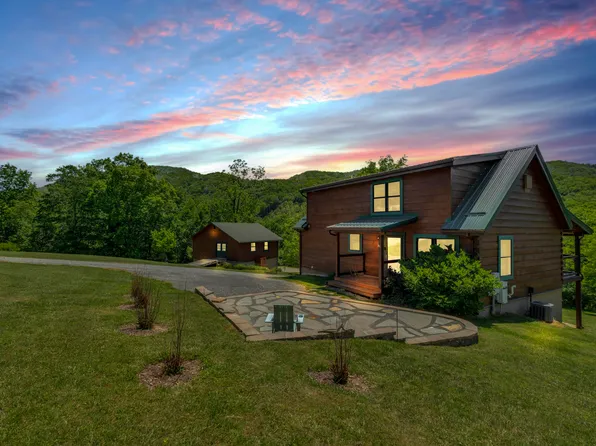 57 Hillside Bluffs Ln, Buckeye, WV 24924