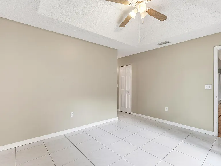 9312 NW 54th St #9312 — Photo 13