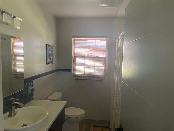 Main Bath