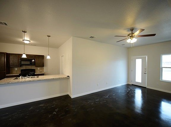 5th image of 4507 Skyflower Ln #A