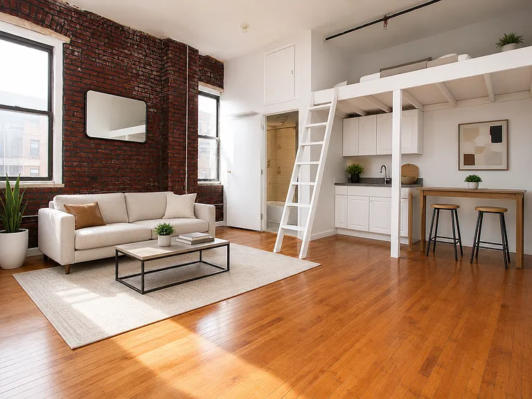 APT-016　ベジット 1672 Gates Ave Apt 1R, Ridgewood, NY 11385 | HotPads