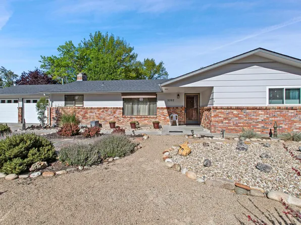 5393 N Fieldcrest Ave, Boise, ID 83704