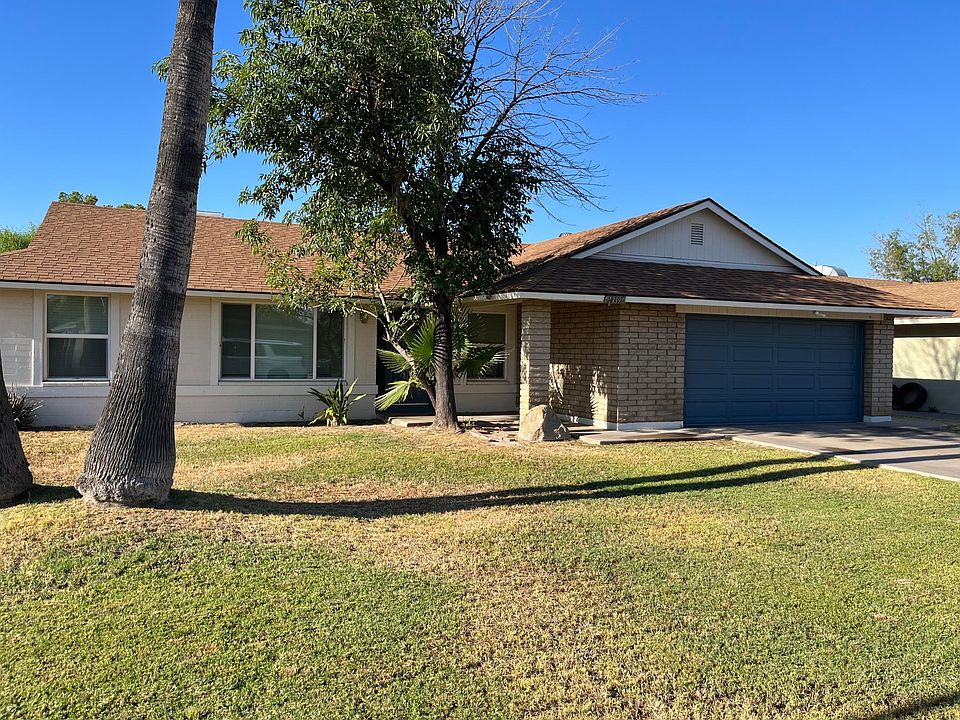 1st image of 1339 E Bell De Mar Dr