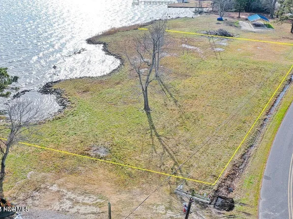 1000 Driftwood Drive, Elizabeth City, NC 27909