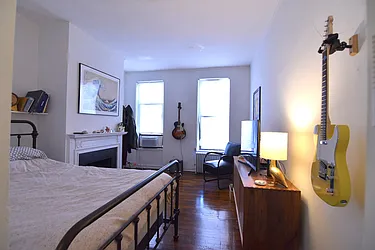 Rented by Manhattan Spaces