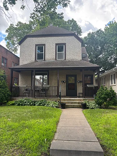 1634 Marshall Ave #2 Photo 1