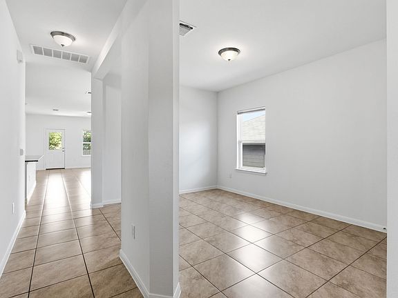 4th image of 7121 Ranchito Dr