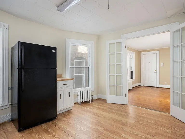 218 Lexington Ave #2 — Photo 7