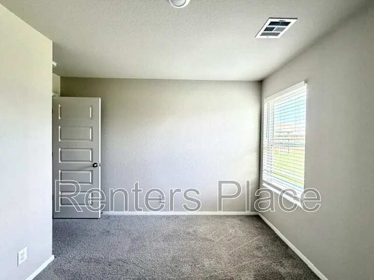 23246 E 113th St S — Photo 11