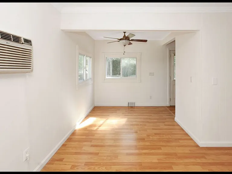 49 N Swezeytown Rd #1A — Photo 1