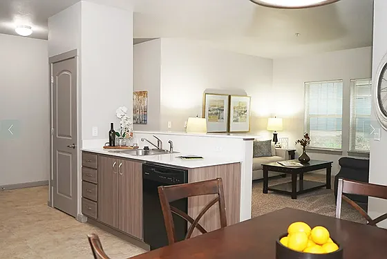 River Ridge Apartments — Photo 1