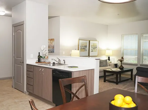 River Ridge Apartments