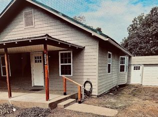 523 W 4th Ave, Garnett, KS 66032