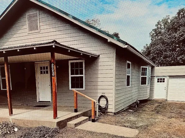 523 W 4th Ave, Garnett, KS 66032