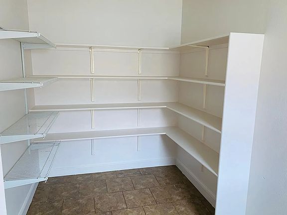 5th image of 8413 Alum Rock Dr