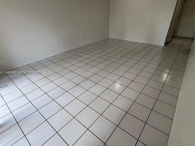 8307 SW 142nd Ave #F105 — Photo 14