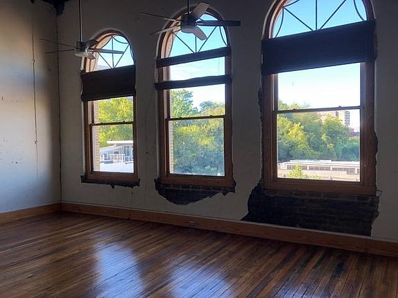 3rd image of 112 S Gay St APT 401