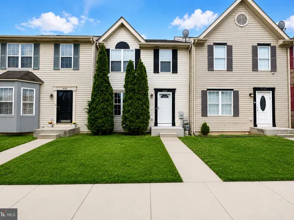 638 Villager Cir, Baltimore, MD 21222