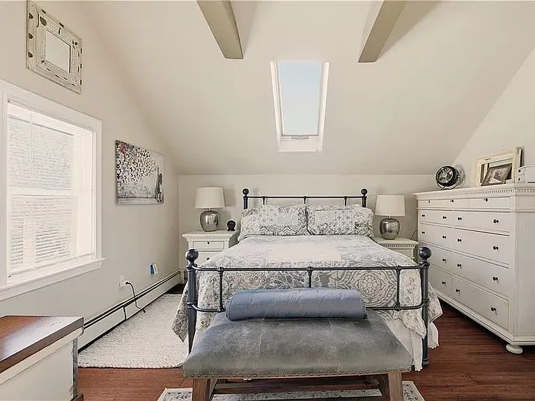 118 Center Ave — Photo 25