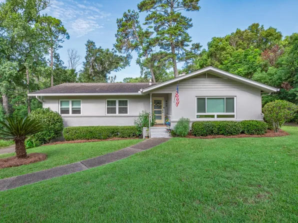 844 Brookwood Dr, Tallahassee, FL 32308