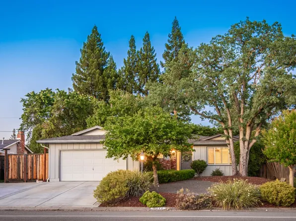 8377 Seeno Ave, Granite Bay, CA 95746