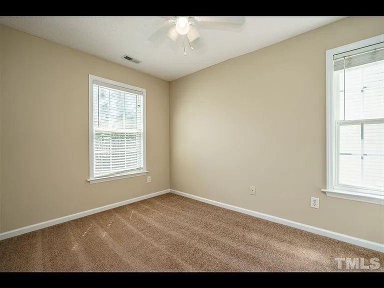 145 Woodson Dr — Photo 15