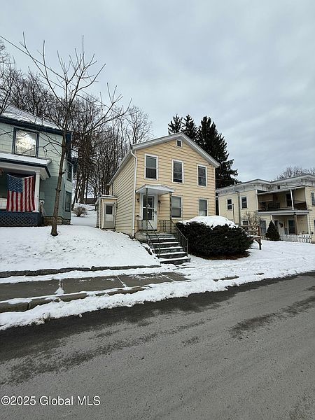 3rd image of 62 Division Street