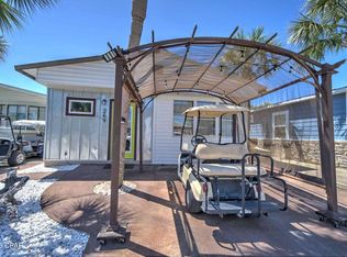 269 Seahorse Ln, Panama City Beach, FL 32408