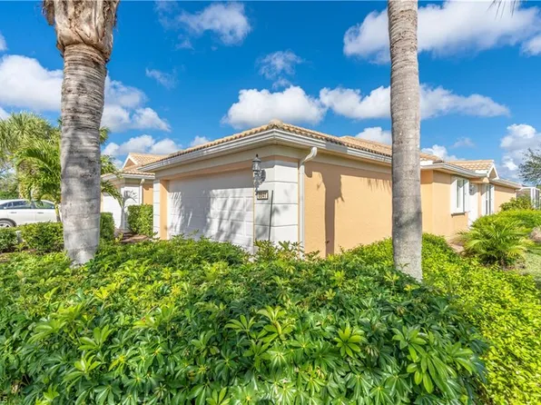 8641 Erice CT, NAPLES, FL 34114