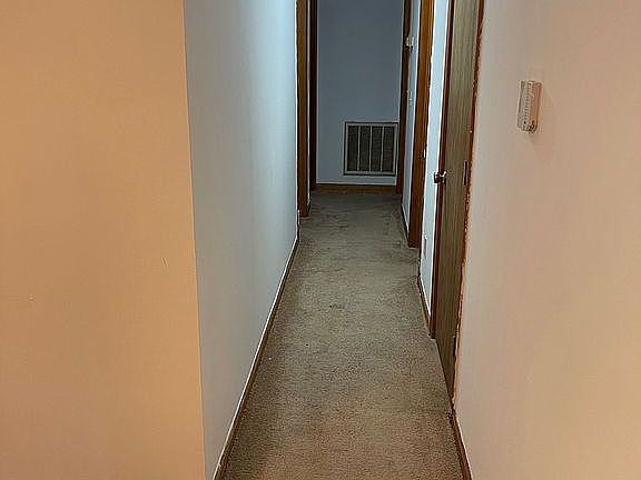 5th image of 508 Willow Branch Dr