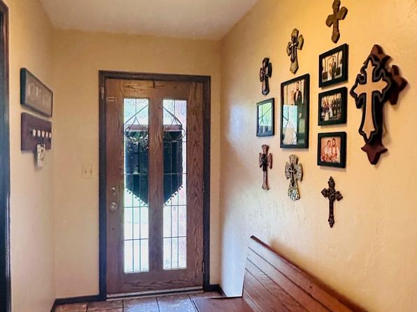 1420 Sun Rise Dr, Enid, OK 73703