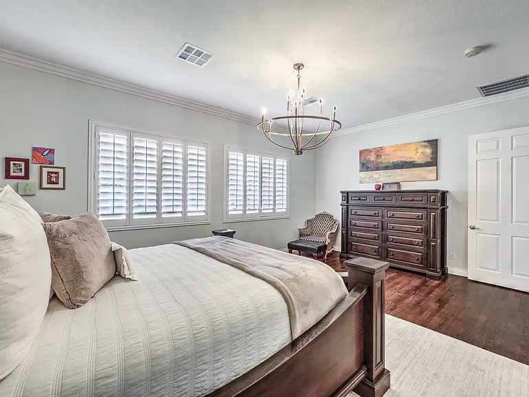 7166 Frontier Hills Ave — Photo 16
