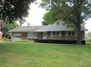 100 Savo Ave, Lancaster, PA 17601