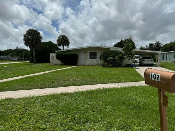 102 SE Bonita Court, Port St Lucie, FL 34983