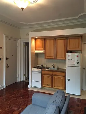 Rented by Eva M. Daniels Realty | media 10