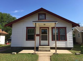 1232 W 8th St, Sioux Falls, SD 57104