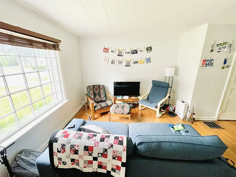 5850 Primrose Ave — Photo 4