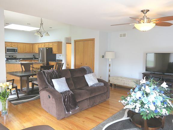 4th image of 7345 194th St