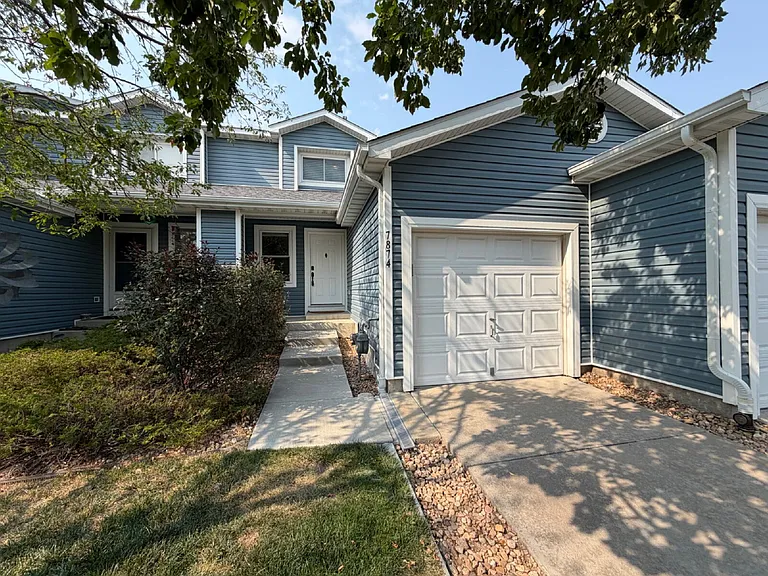 7874 S Kittredge Cir — Photo 1