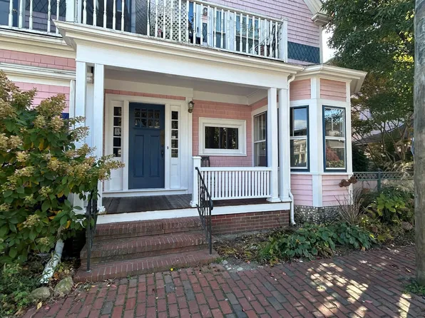 56 Narragansett Ave #3A, Oak Bluffs, MA 02557