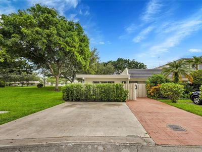 8216 SW 81st Ter, Miami, FL, 33143